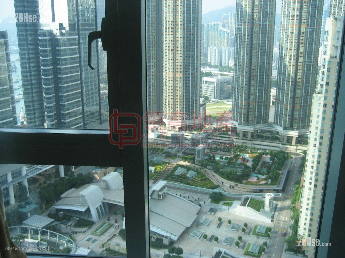 The Harbourside Sell 3 Bedrooms , 2 Bathrooms 1,051 ft²