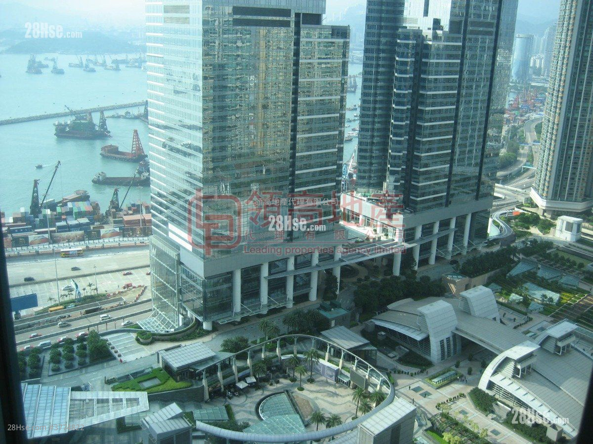 The Harbourside Sell 3 Bedrooms , 2 Bathrooms 1,051 ft²