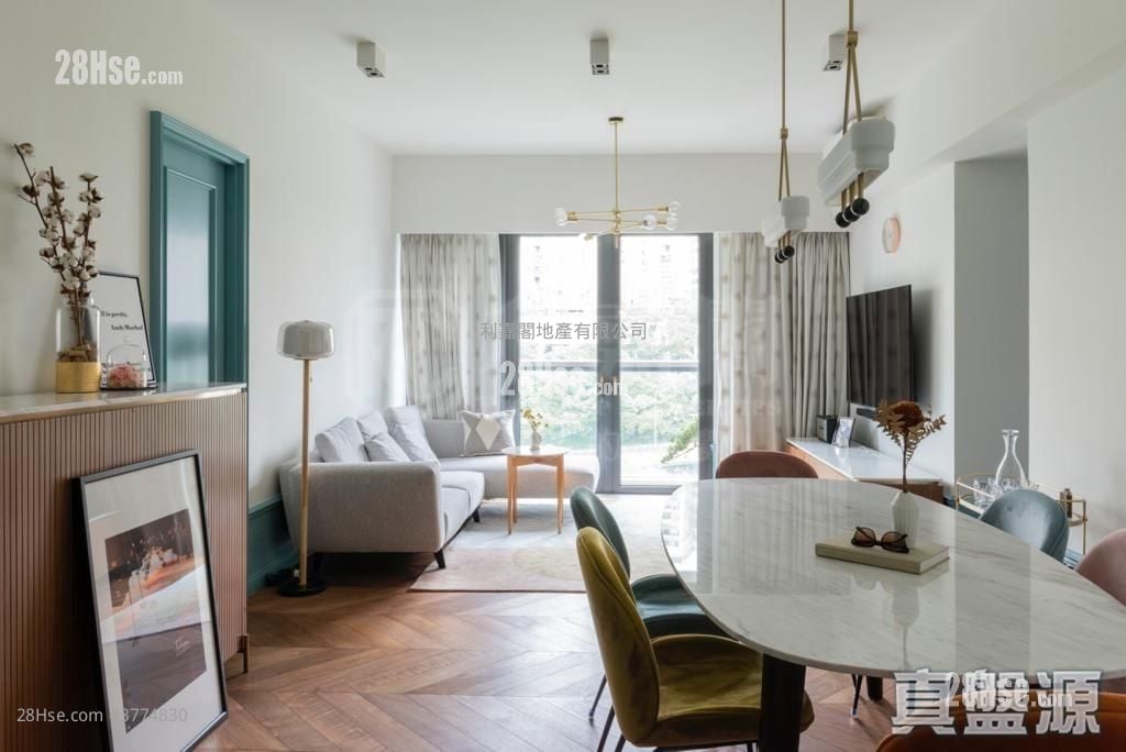 Fleur Pavilia Sell 2 Bathrooms 1,066 ft²