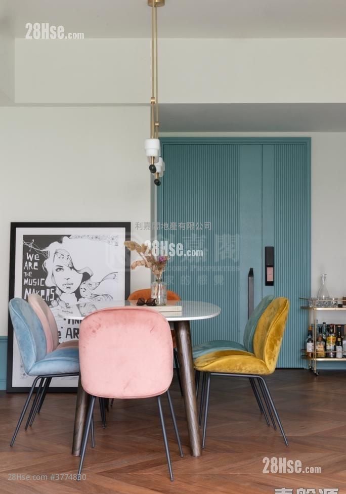 Fleur Pavilia Sell 2 Bathrooms 1,066 ft²