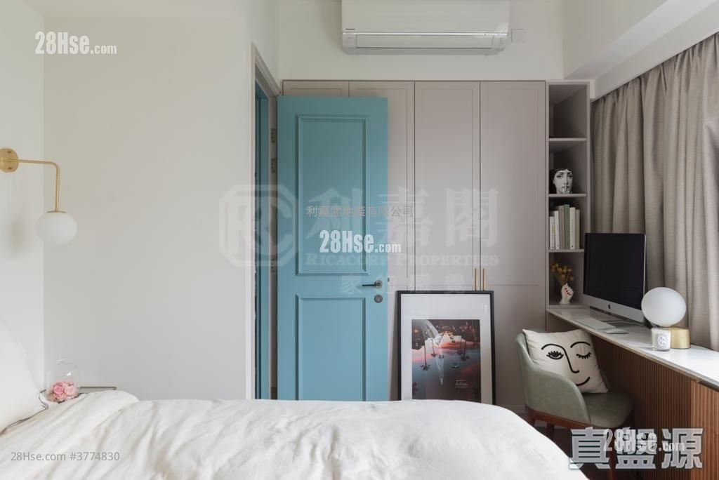 Fleur Pavilia Sell 2 Bathrooms 1,066 ft²