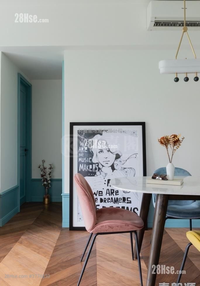 Fleur Pavilia Sell 2 Bathrooms 1,066 ft²