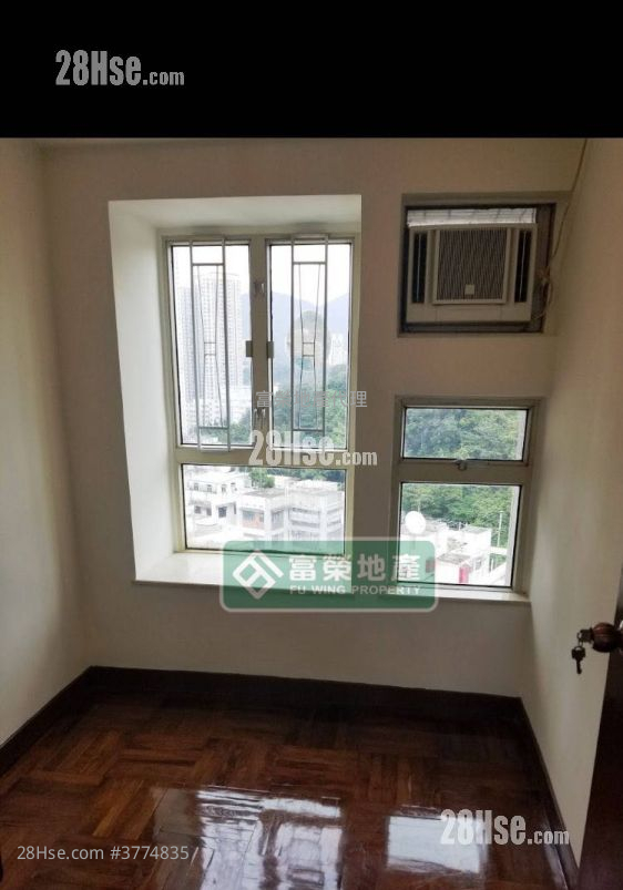 Fairview Garden Sell 2 Bedrooms , 1 Bathroom 306 ft²