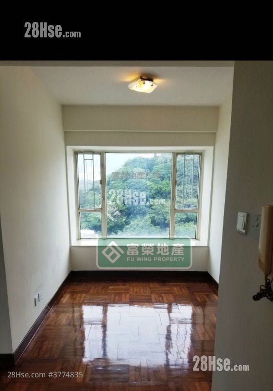 Fairview Garden Sell 2 Bedrooms , 1 Bathroom 306 ft²