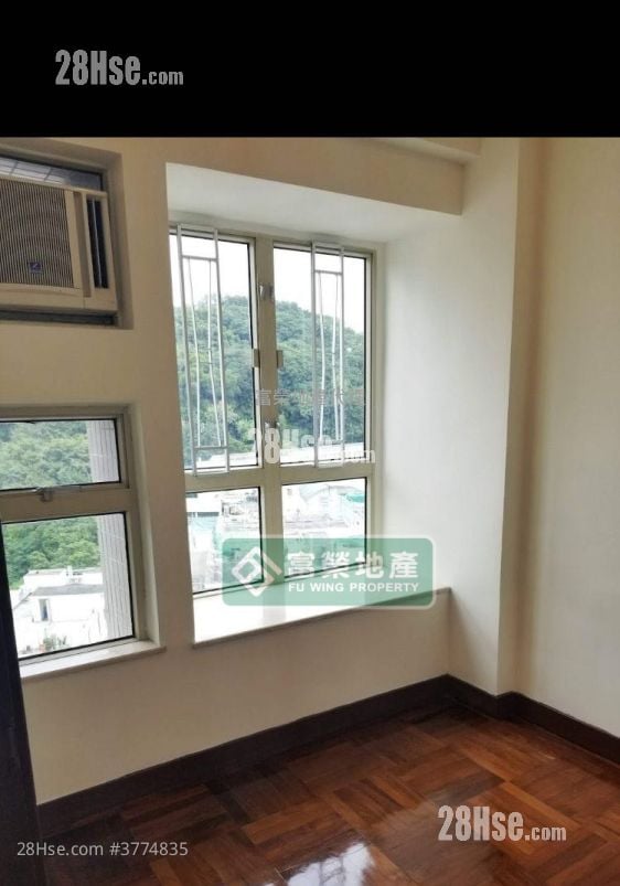 Fairview Garden Sell 2 Bedrooms , 1 Bathroom 306 ft²