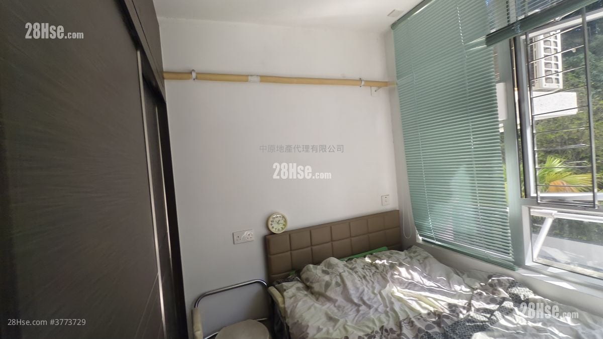 Sheung Man Court Sell 1 Bedroom , 1 Bathroom 292 ft²