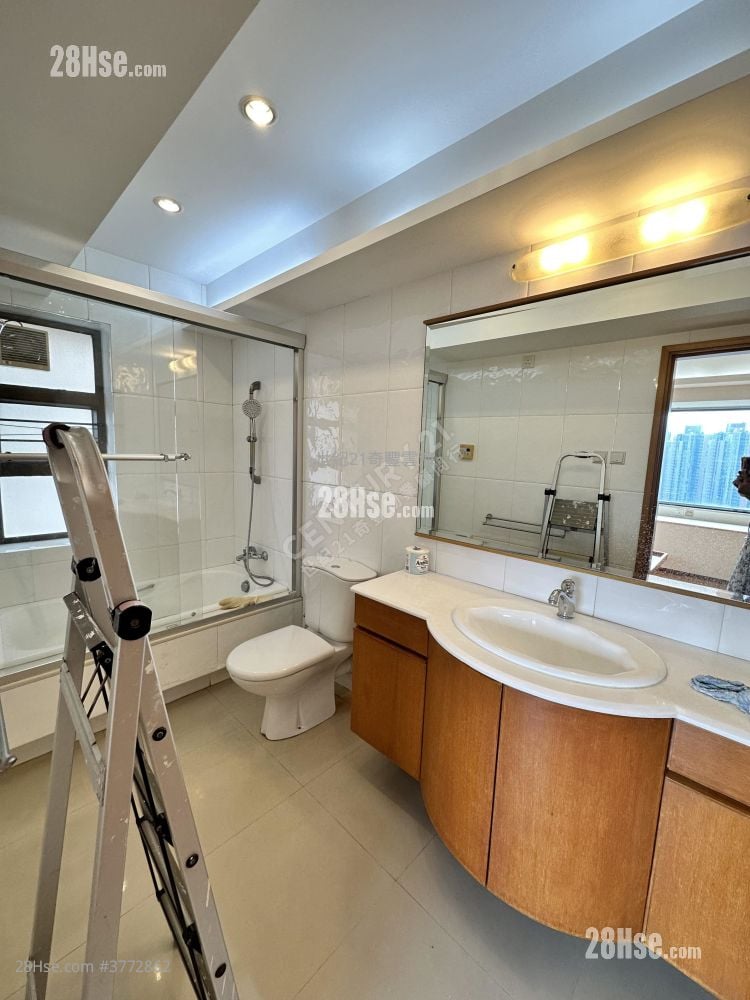 碧霞花园 售盘 4 房 , 2 浴室 1,492 平方尺