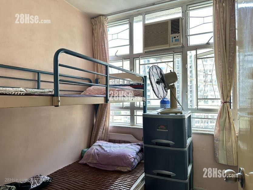 黄大仙下邨 售盘 377 平方尺