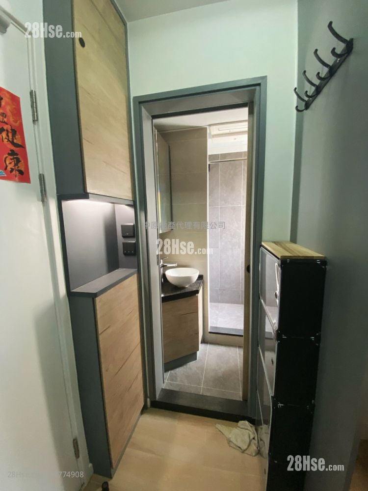 Yu Tai Court Sell Studio , 1 Bathroom 320 ft²