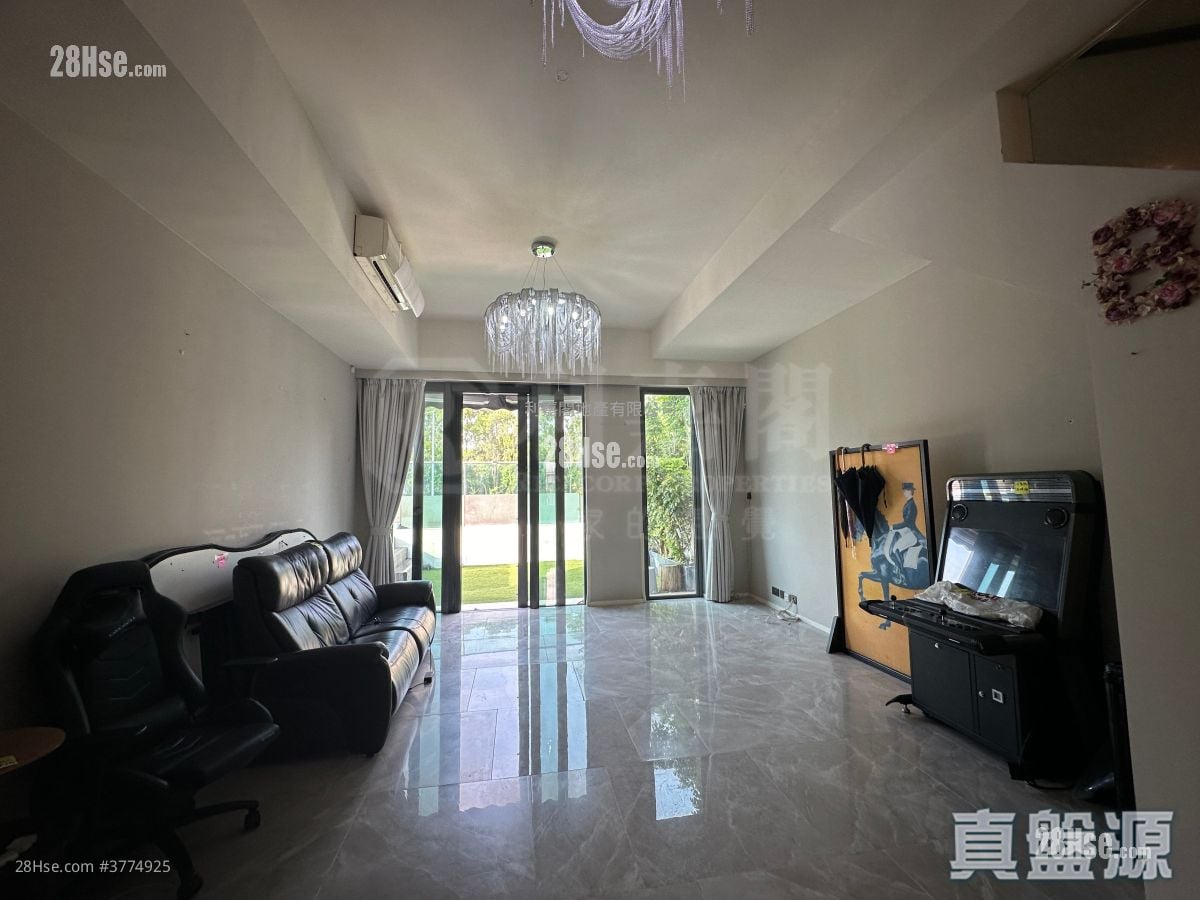 The Carmel Sell 3 Bedrooms , 3 Bathrooms 1,744 ft²