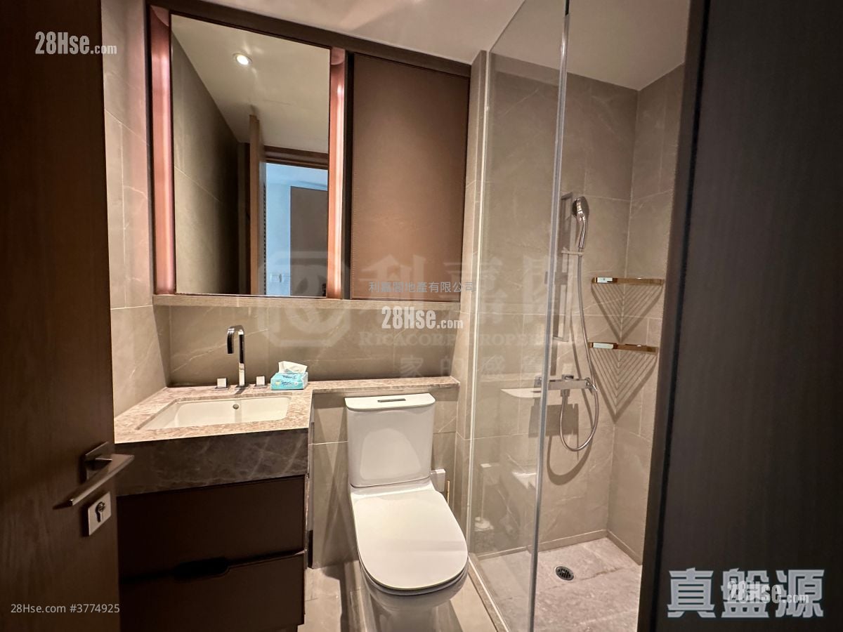 The Carmel Sell 3 Bedrooms , 3 Bathrooms 1,744 ft²