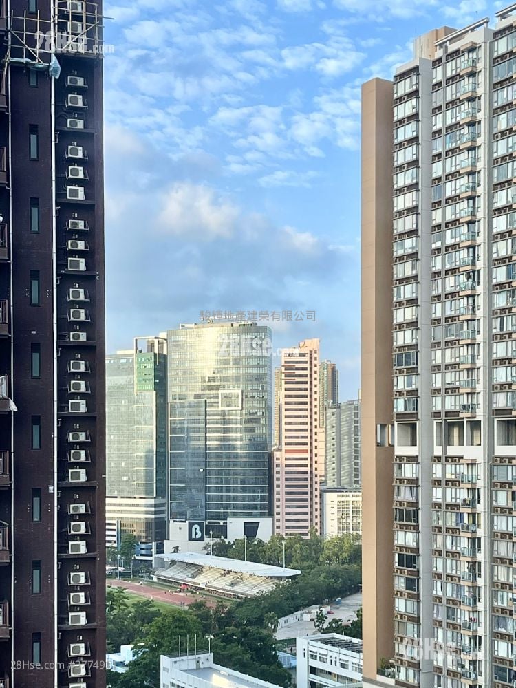 Heya Star Sell 1 Bedroom , 1 Bathroom 459 ft²