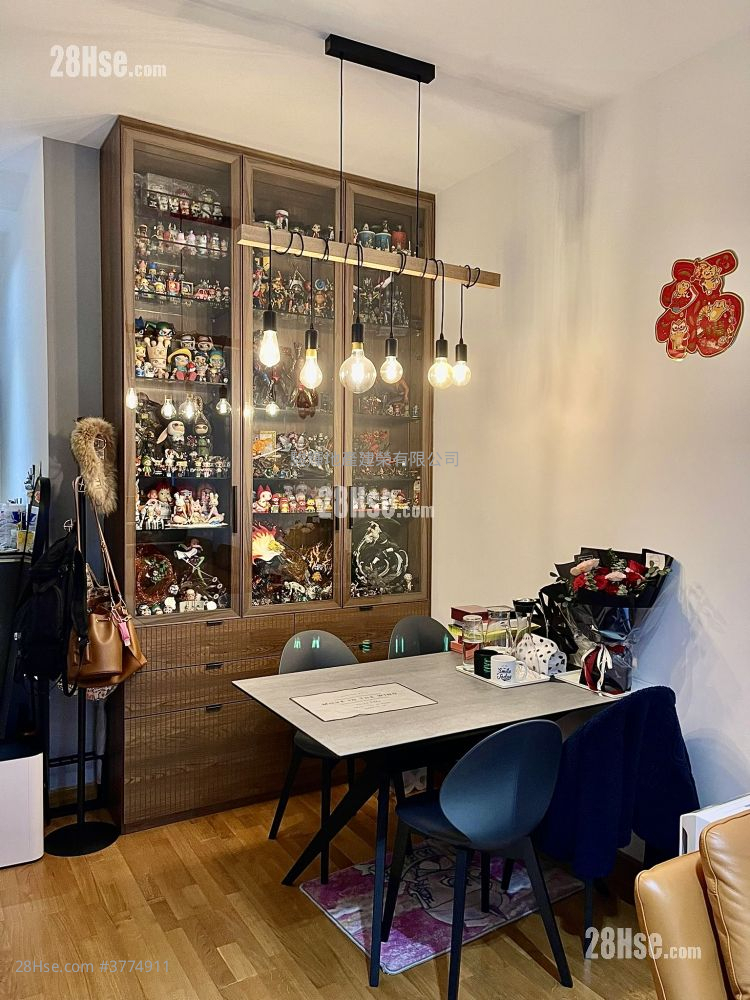 Heya Star Sell 1 Bedroom , 1 Bathroom 459 ft²