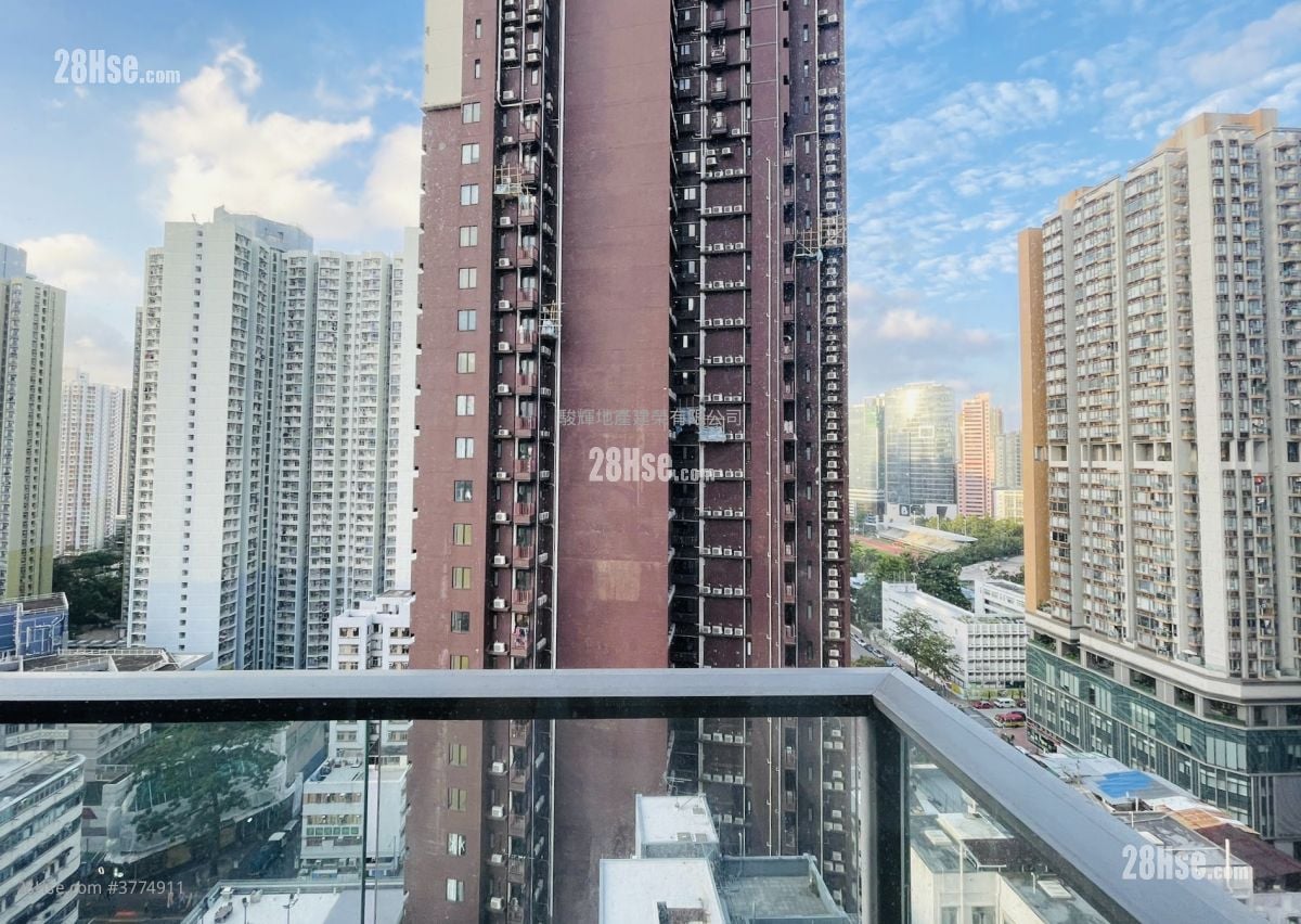 Heya Star Sell 1 Bedroom , 1 Bathroom 459 ft²