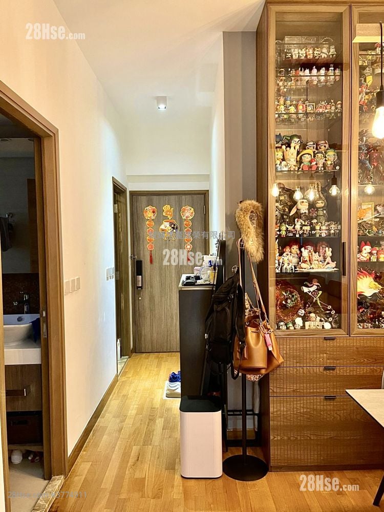 Heya Star Sell 1 Bedroom , 1 Bathroom 459 ft²