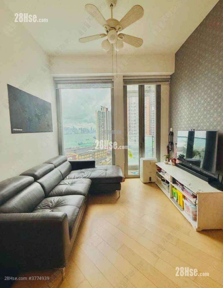 Ocean One Sell 2 Bedrooms , 2 Bathrooms 559 ft²