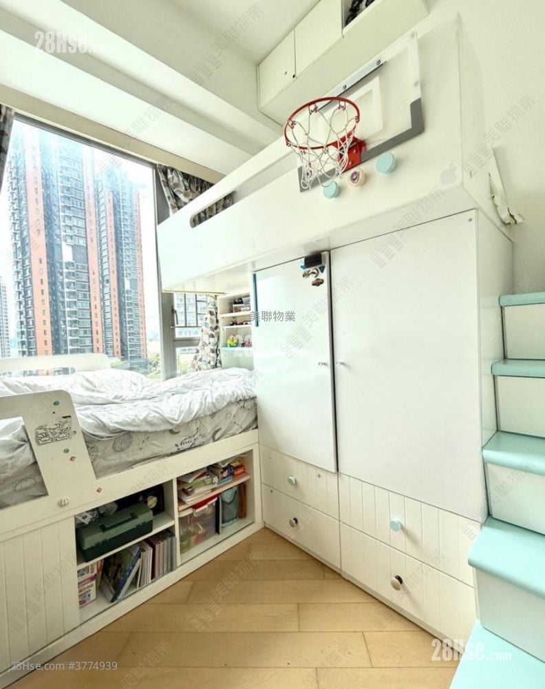 Ocean One Sell 2 Bedrooms , 2 Bathrooms 559 ft²