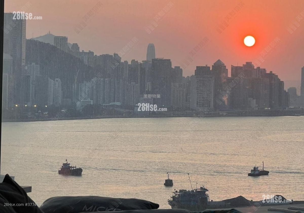 Ocean One Sell 2 Bedrooms , 2 Bathrooms 559 ft²