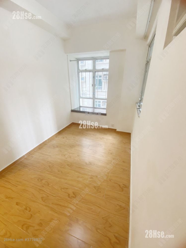 花都广场 售盘 3 房 , 1 浴室 526 平方尺