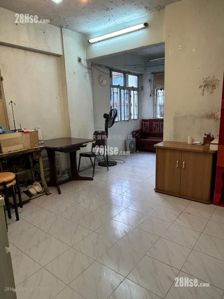 Po Teck Mansion Sell 2 Bedrooms , 1 Bathroom 366 ft²