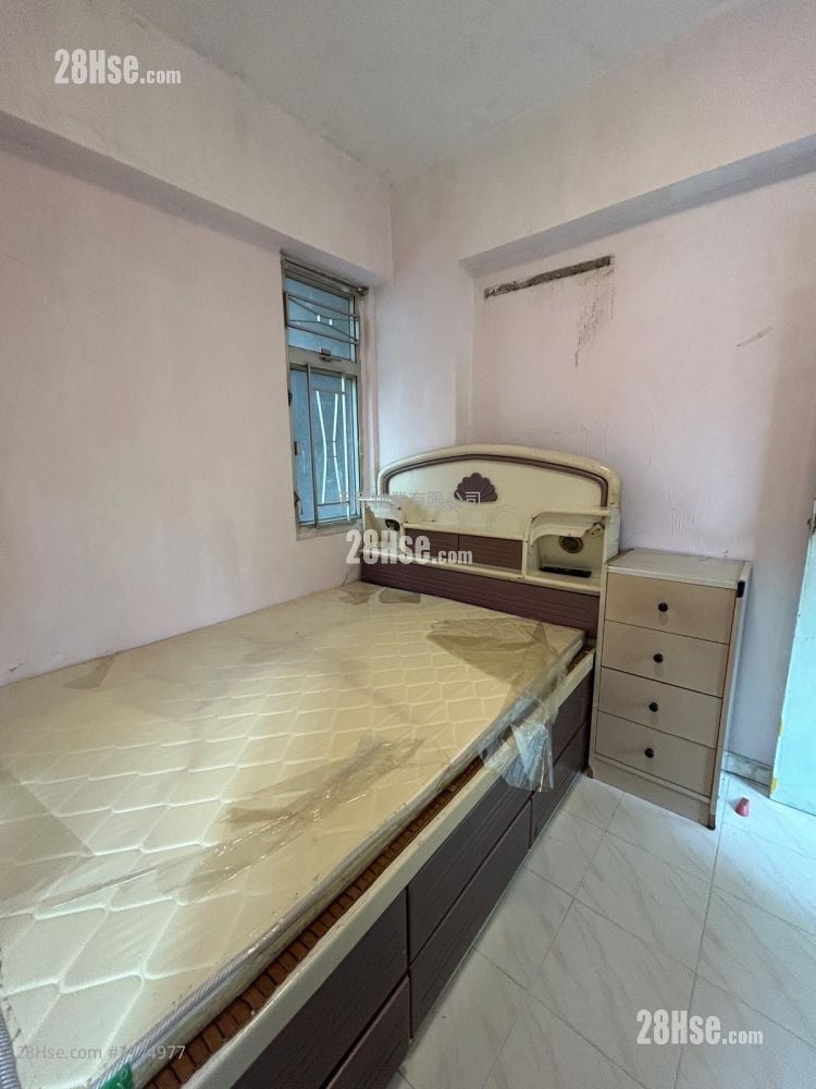 Po Teck Mansion Sell 2 Bedrooms , 1 Bathroom 366 ft²