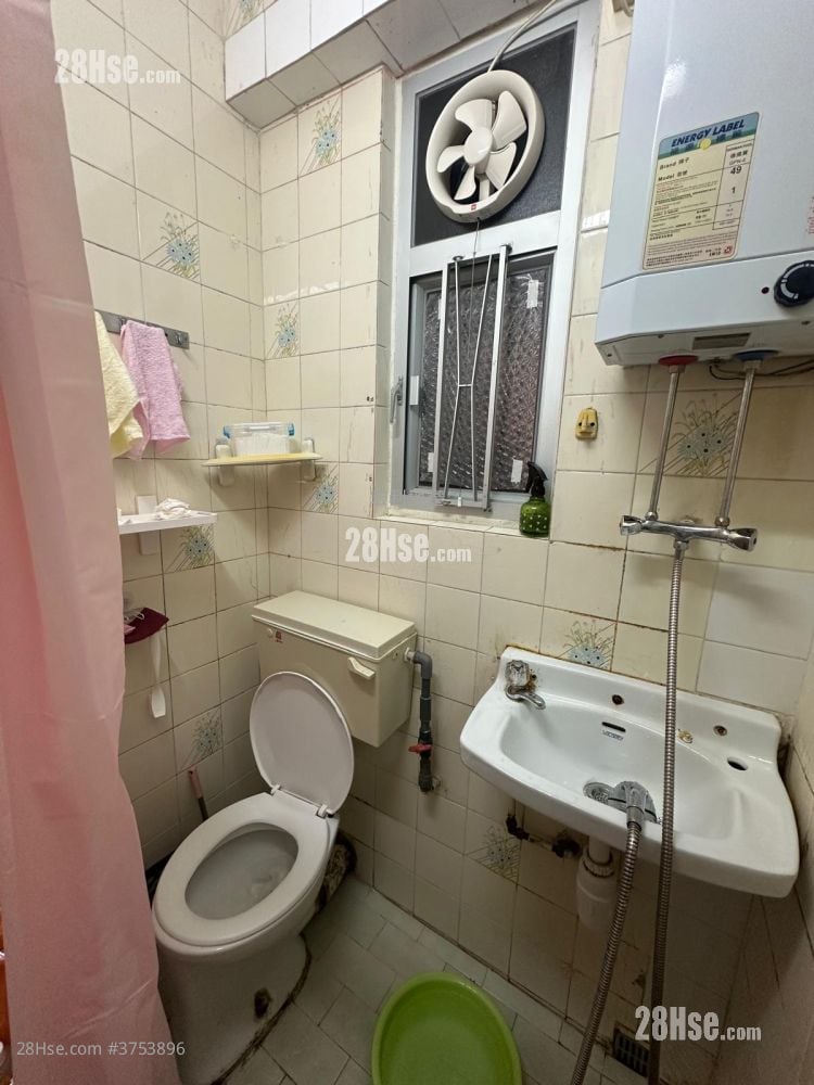 建業大樓 售盤 1 房 , 1 浴室 257 平方呎