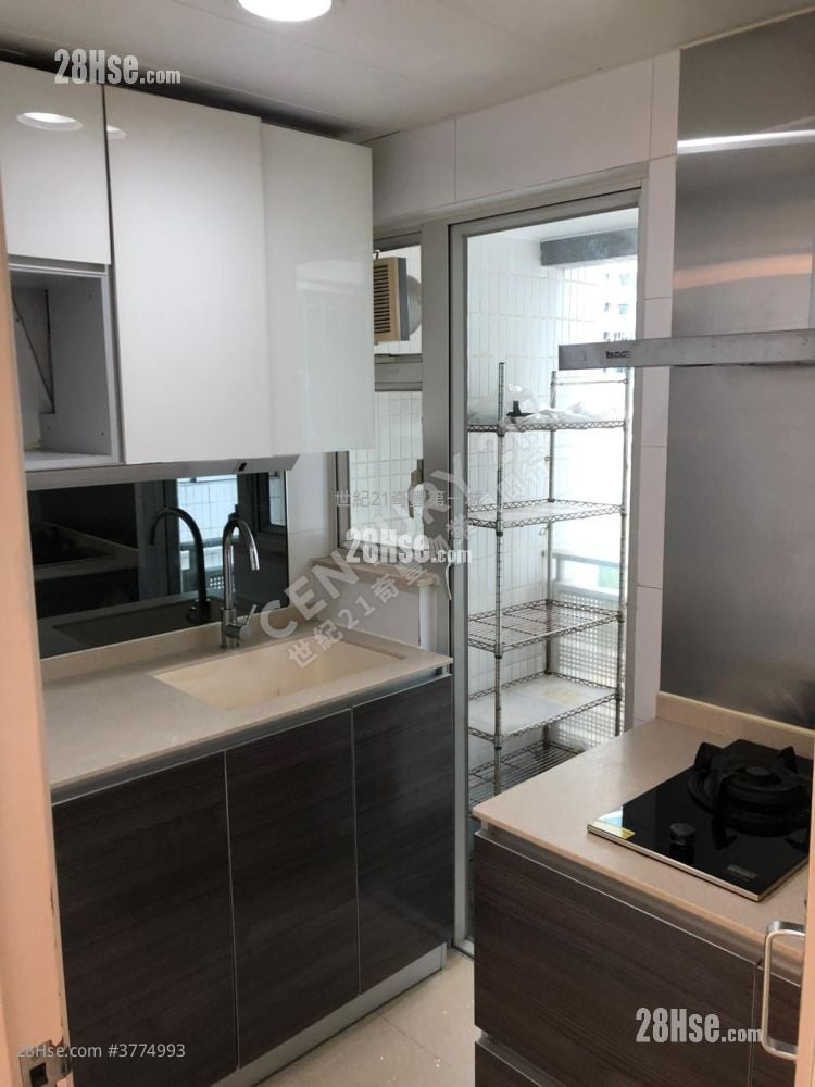 Oceanaire Sell 3 Bedrooms , 2 Bathrooms 665 ft²