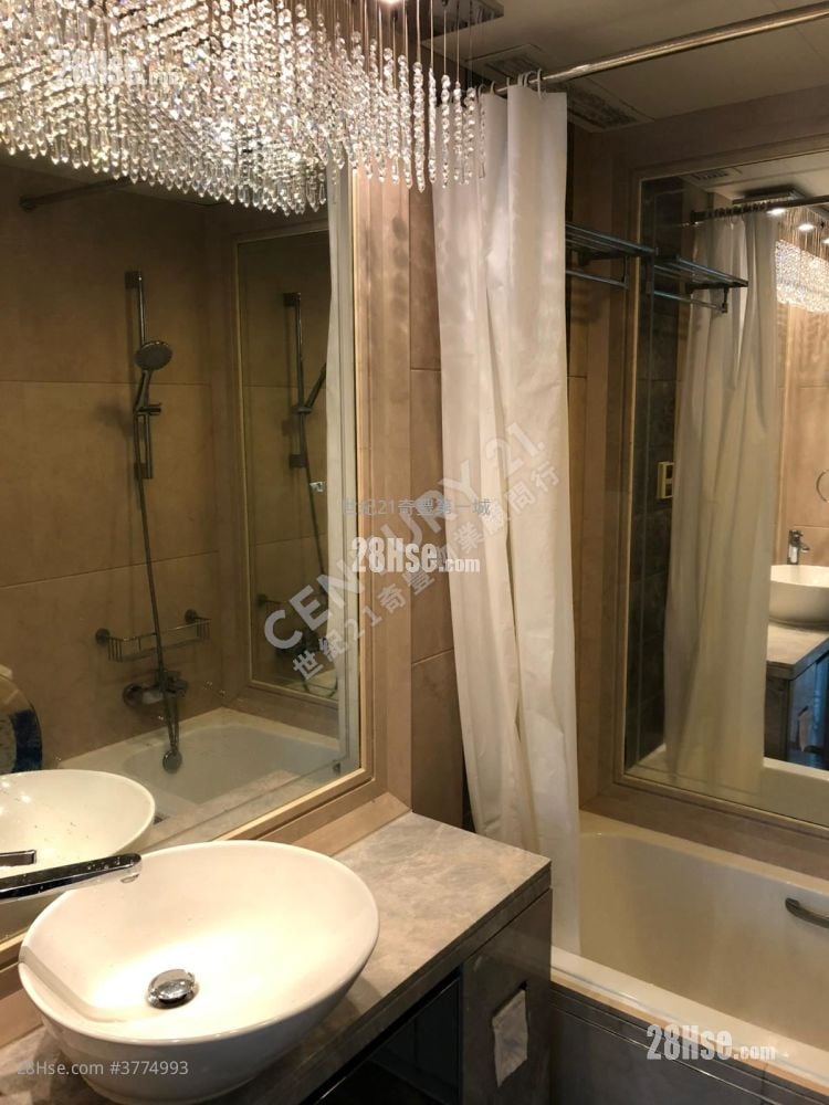 Oceanaire Sell 3 Bedrooms , 2 Bathrooms 665 ft²