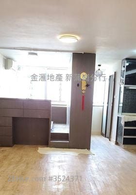 东头(二)邨 售盘 3 房 , 1 浴室 424 平方尺