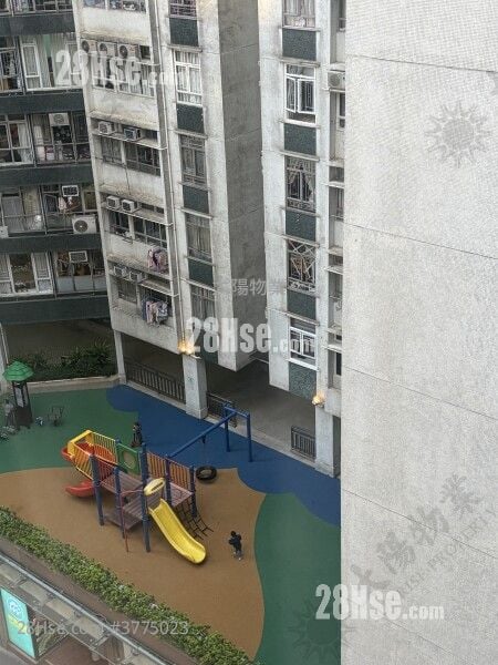 Whampoa Estate Sell 2 Bedrooms 321 ft²