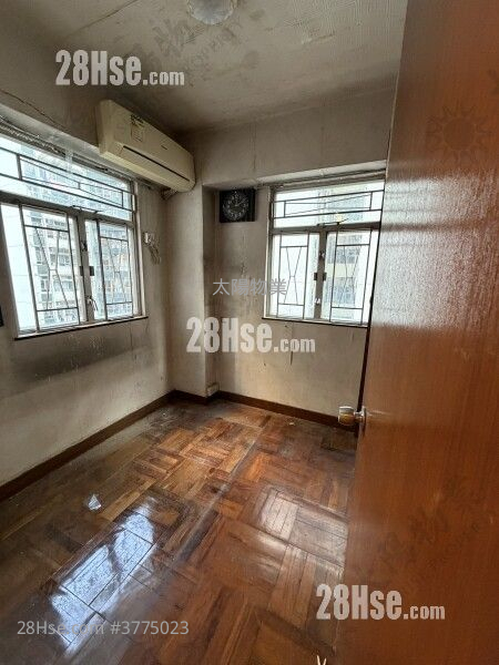 Whampoa Estate Sell 2 Bedrooms 321 ft²
