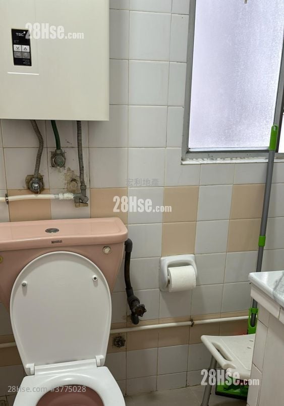 富景花园 售盘 3 房 , 1 浴室 592 平方尺