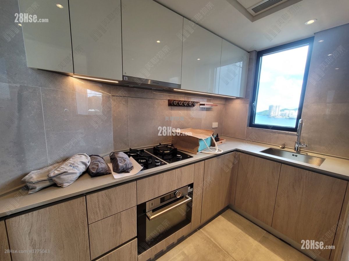 Montego Bay Sell 3 Bedrooms , 1 Bathroom 798 ft²