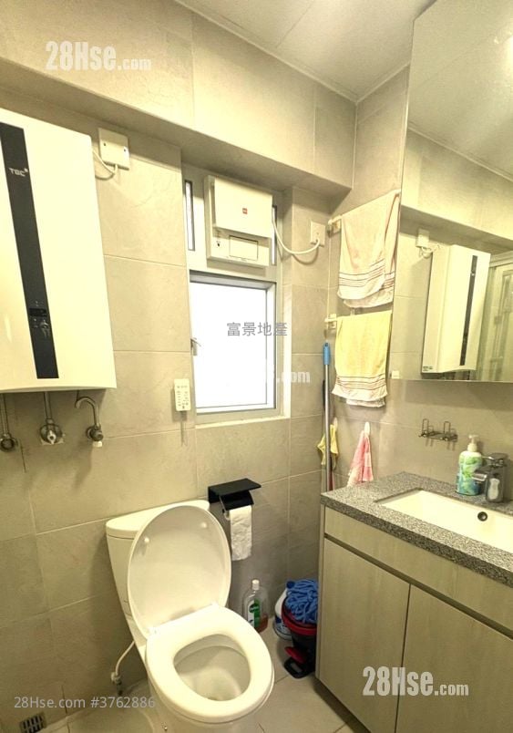 Cheerful Garden Sell 3 Bedrooms 592 ft²