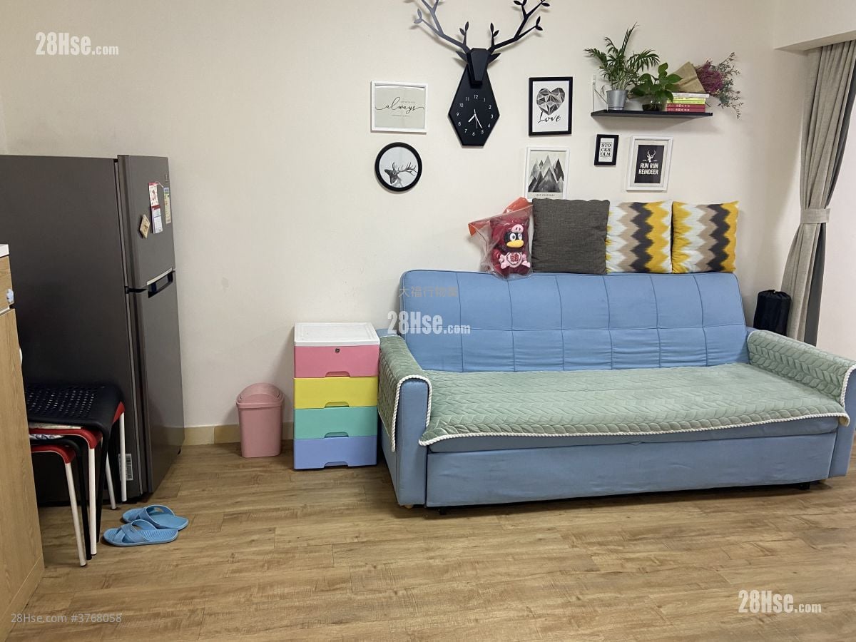 Pok Hong Estate Sell 2 Bedrooms , 1 Bathroom 359 ft²