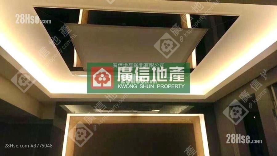 The Long Beach Sell 2 Bedrooms , 2 Bathrooms 762 ft²