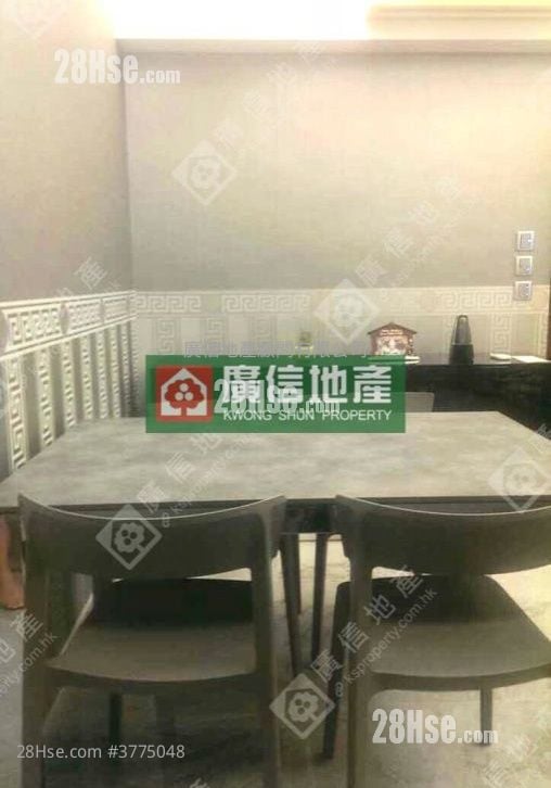 The Long Beach Sell 2 Bedrooms , 2 Bathrooms 762 ft²