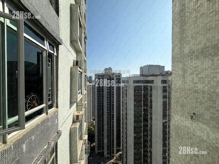 丽城花园 售盘 3 房 , 2 浴室 668 平方尺