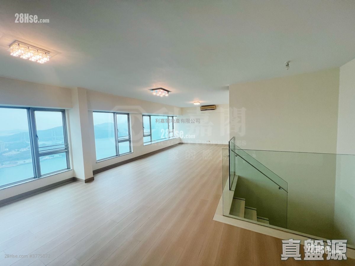 Bellagio Sell 3 Bedrooms 1,814 ft²