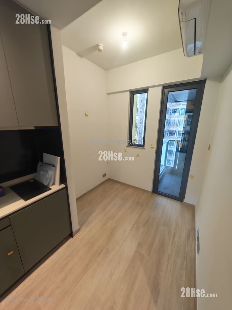 幸荟 租盘 开放式间隔 , 1 浴室 237 平方尺