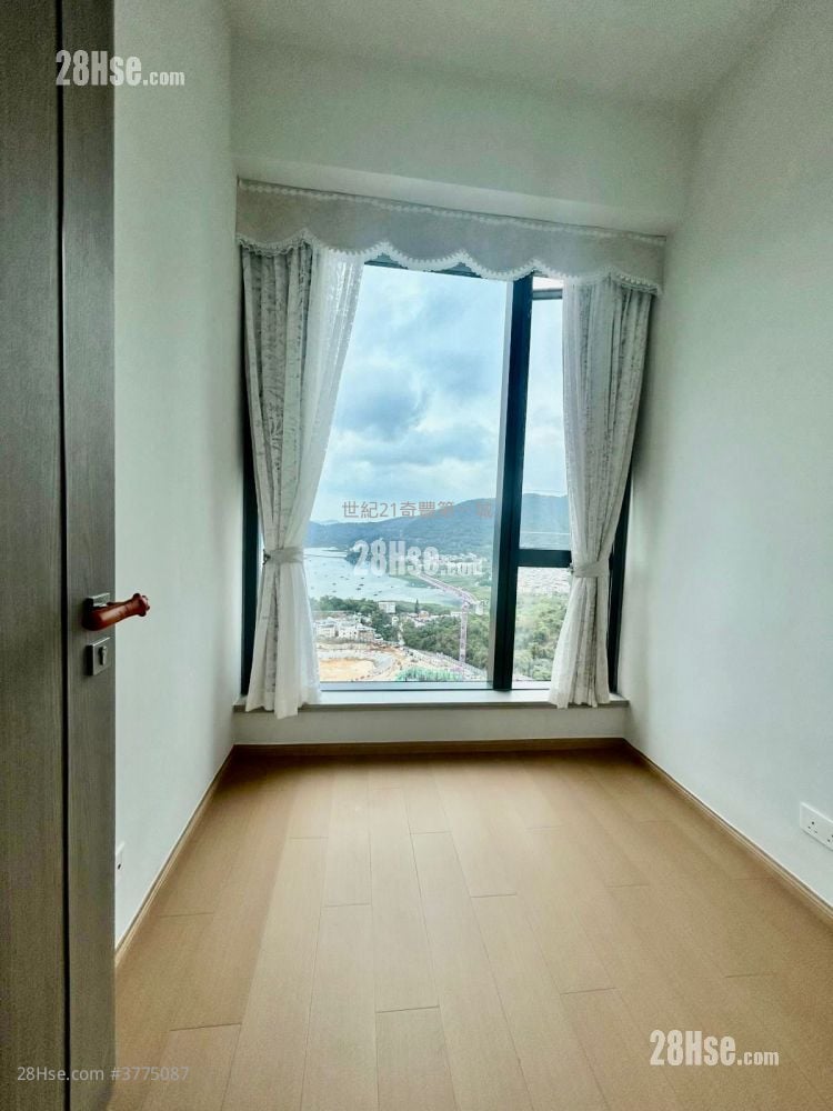 Sierra Sea Sell 3 Bedrooms , 1 Bathroom 653 ft²