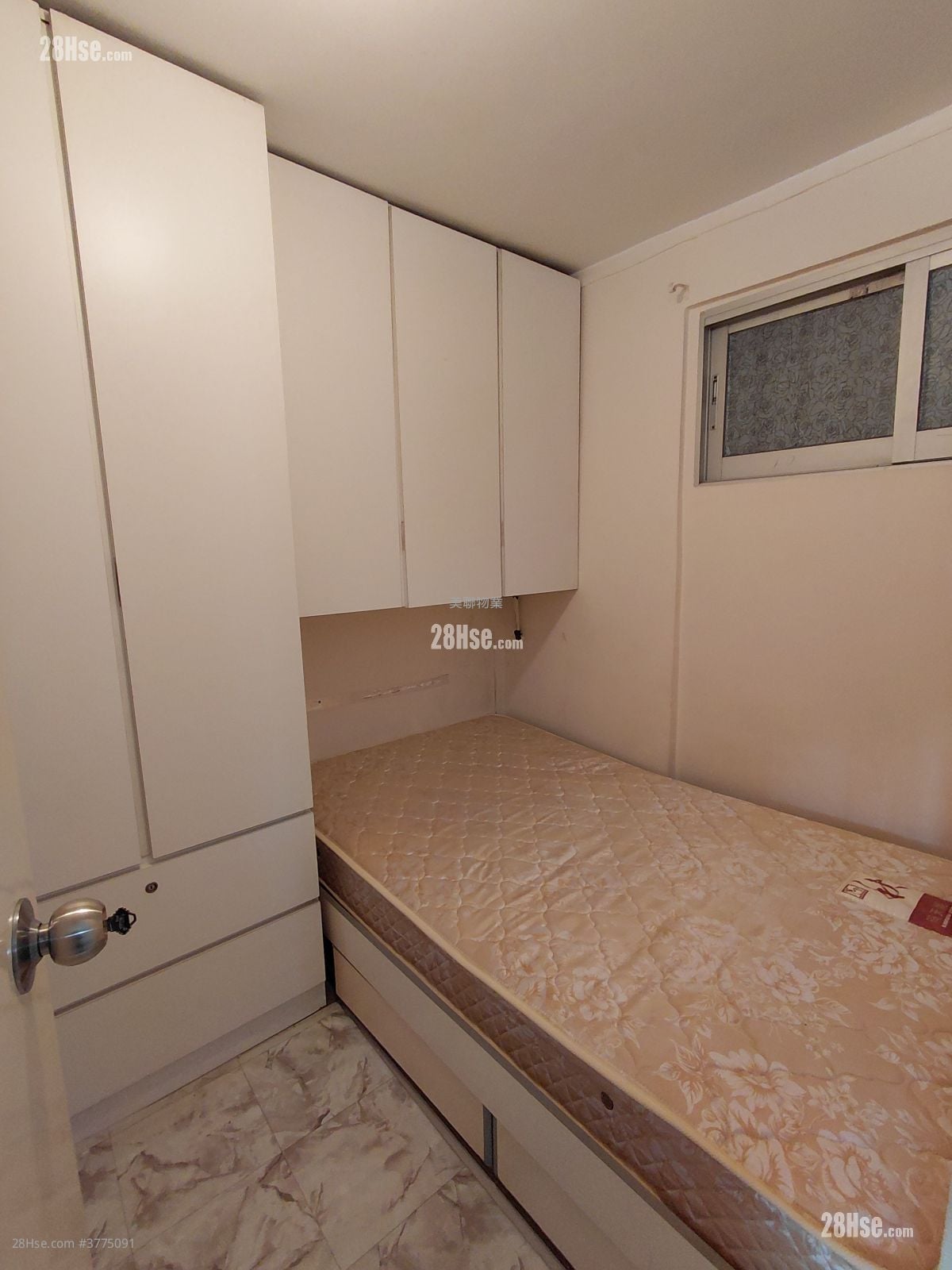 Cheung Wah Estate Sell 423 ft²