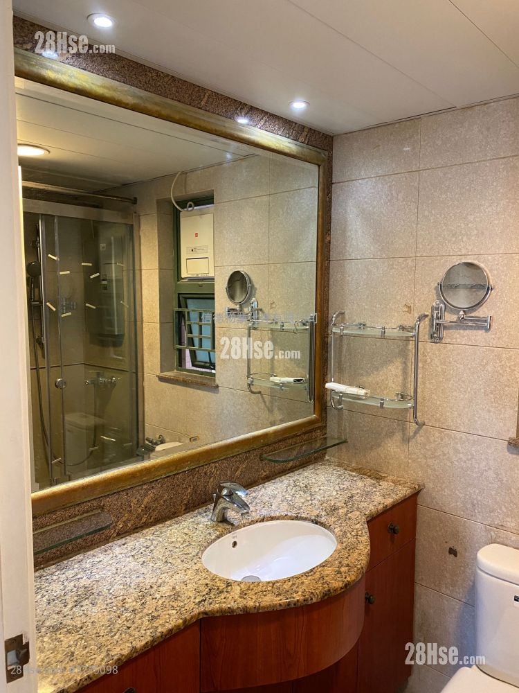 柏景湾 售盘 2 房 , 1 浴室 449 平方尺