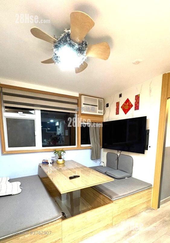 富景花园 售盘 3 房 592 平方尺