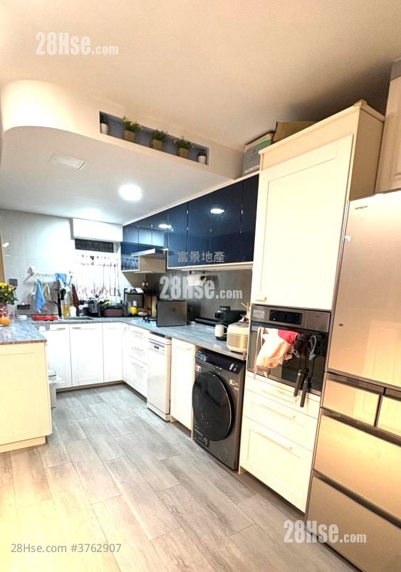 富景花园 售盘 3 房 592 平方尺