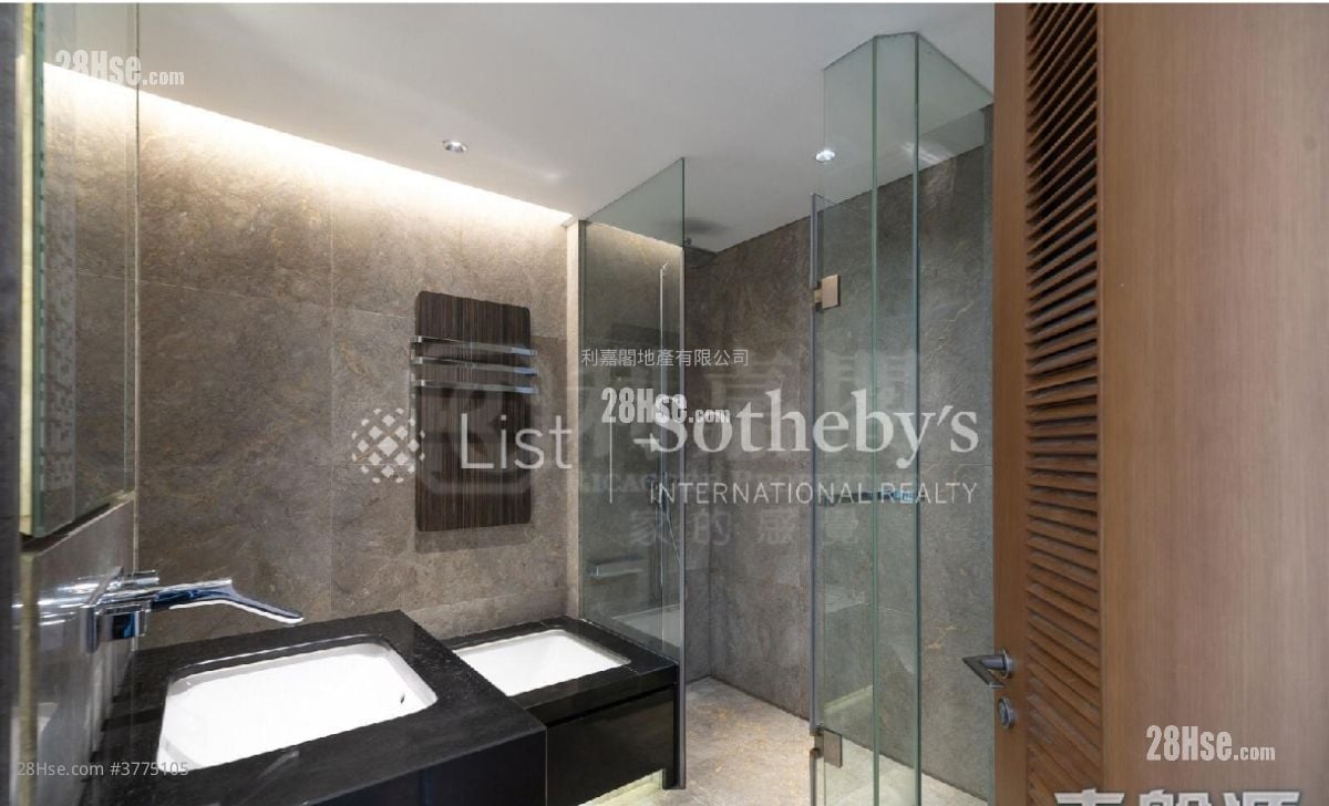 Mount Parker Residences Sell 4 Bedrooms , 3 Bathrooms 1,396 ft²