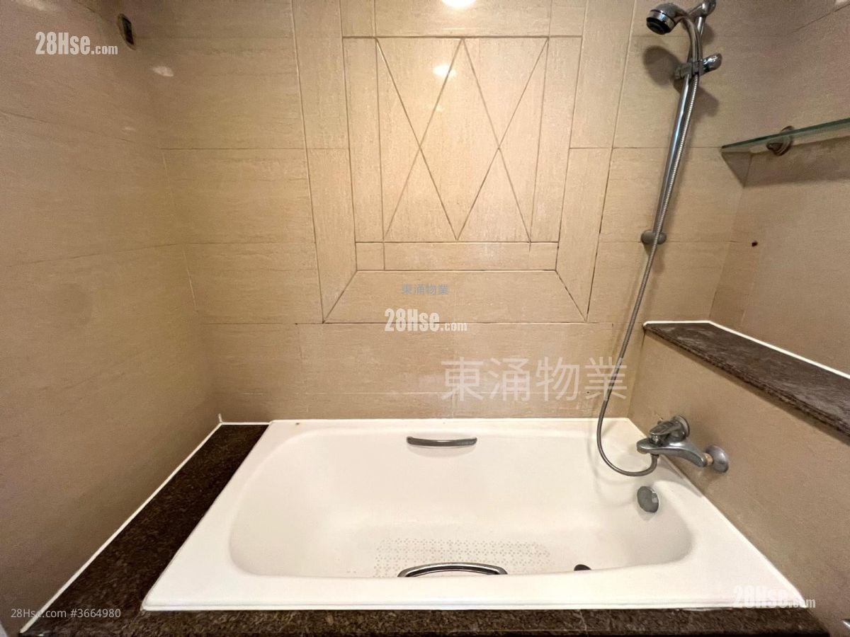 映湾园 租盘 2 房 , 1 浴室 553 平方尺