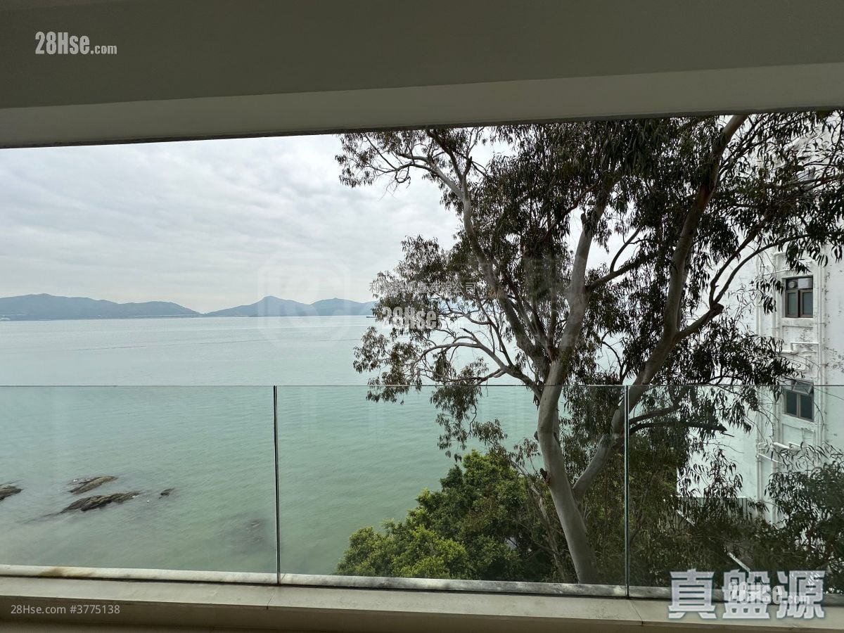 Castle Peak Villas Sell 4 Bedrooms 1,681 ft²