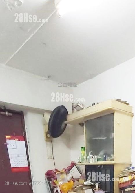 翠湾邨 售盘 2 房 , 1 浴室 376 平方尺