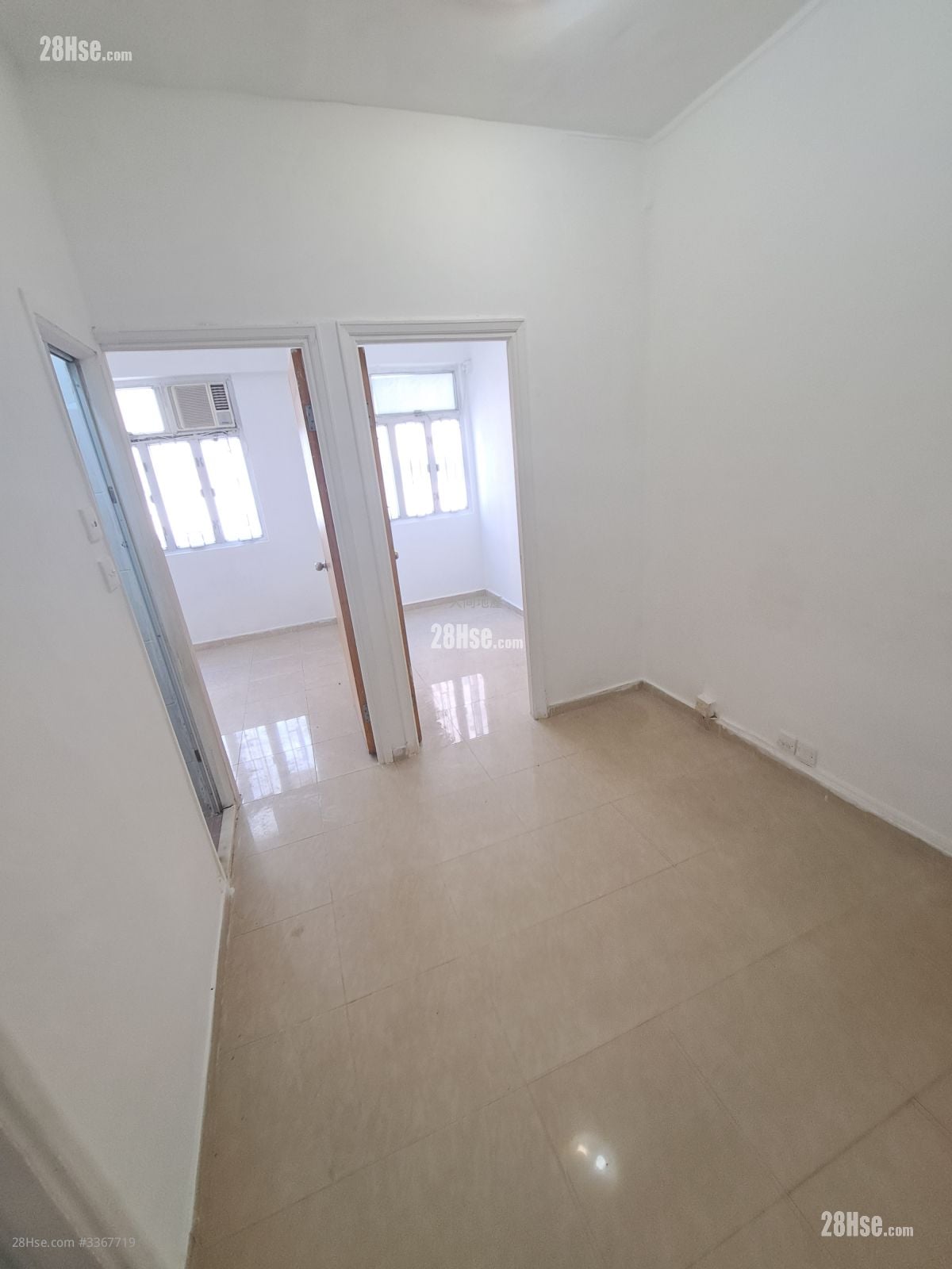 砵兰街大厦 售盘 2 房 , 1 浴室 236 平方尺